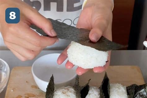 Kombu Onigiri (Japanese Rice Balls) - Chef JA Cooks