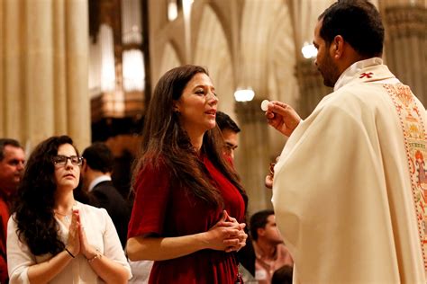 Why non-Catholics cannot receive Holy Communion - Catholic Herald