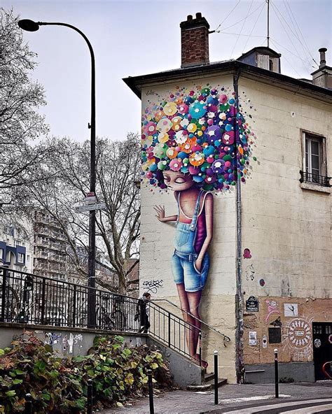 Street art in Paris, France : r/interestingasfuck