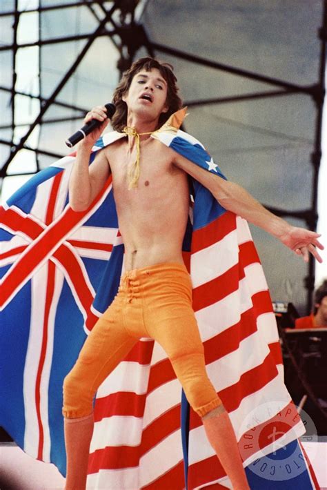 Mick Jagger Iconic Style - Fashionsizzle