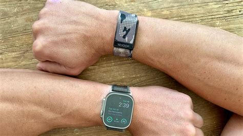 WHOOP vs Apple Watch for Fitness and Sleep Tracking - Healthifyed