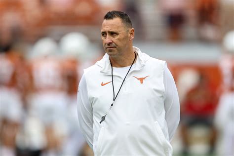 Steve Sarkisian Has Message For Texas A&M Before Renewed Rivalry - The Spun