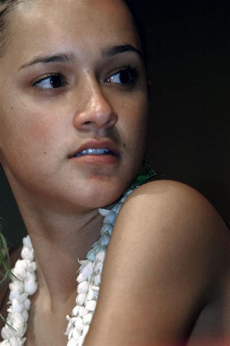 Keisha Castle-Hughes | Who2