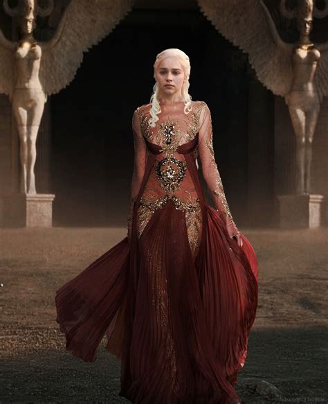 Emilia Clarke, Costumes Game Of Thrones, Game Of Thrones Fans, Game Of ...
