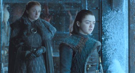 'Game of Thrones' fans are creeped out after Arya and Sansa scenes - Business Insider