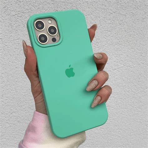 iPhone Silicone Case (Spearmint Green)