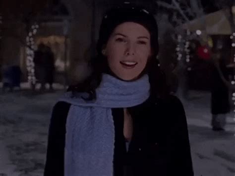 Season 1 Netflix GIF by Gilmore Girls - Find & Share on GIPHY