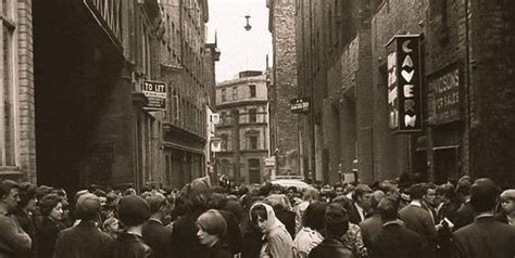 Mathew street, 1960's. Liverpool City Centre, Liverpool Home, Beatles ...