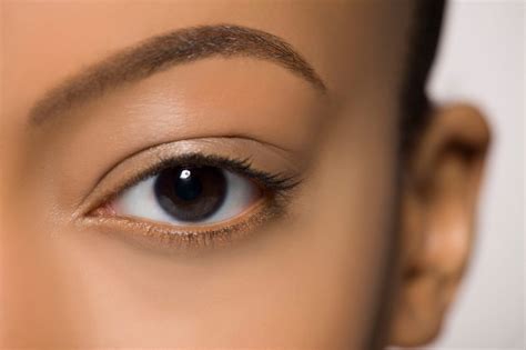 How to Get Perfect Eyebrows | Reader’s Digest