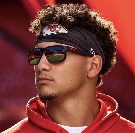 Patrick Mahomes | Kansas city chiefs logo, Kansas city chiefs football ...