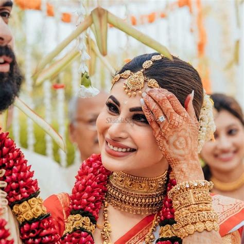 #JustMarried: Actress Mouni Roy ties the knot with Suraj Nambiar in Goa ...