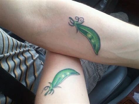 Two peas in a pod :) | Tattoos for daughters, Bff tattoos, Poppies tattoo