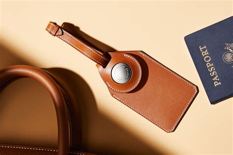 Apple AirTag Is a Superior Lost Luggage Finder with Hermès Style - Bloomberg