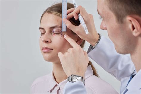 Understanding Ptosis: Causes, Symptoms, And When To Consider Surgery - Tamara Like Camera
