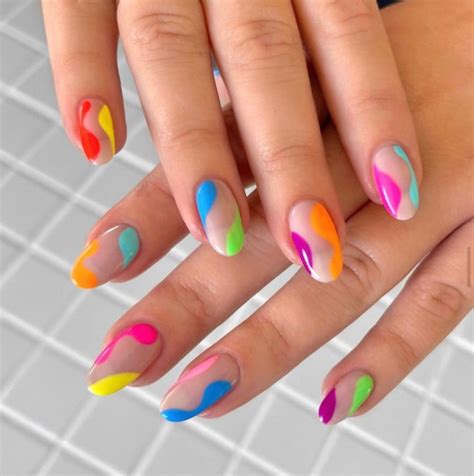 40 The Chicest Nail Art That You Need To Try Out : Multi-Coloured Abstract Nail Art I Take You ...