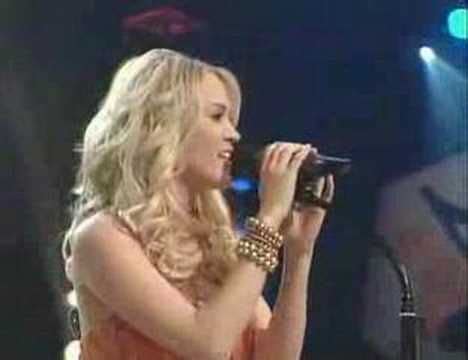 Carrie Underwood performs "Stand By Your Man" at the Grand Ole Opry (With images) | Country ...