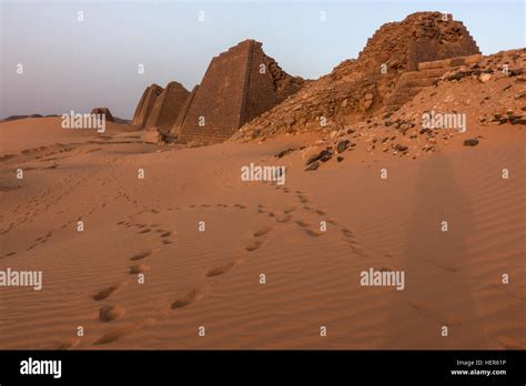 Kushite pyramids at Meroe, Sudan, Africa Stock Photo - Alamy