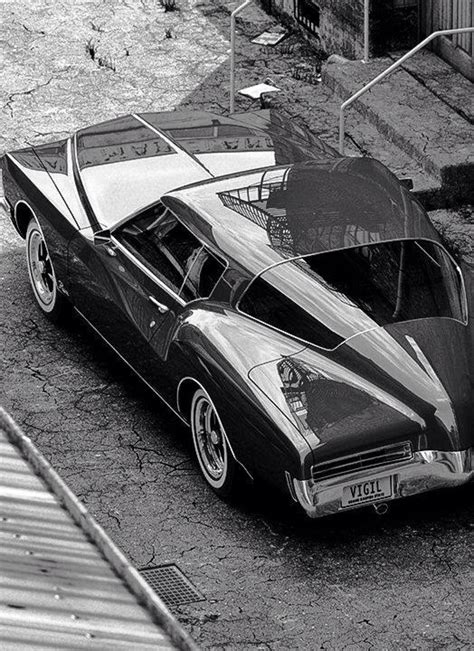 Buick Riviera with the “boattail” design from... - Music & Motors