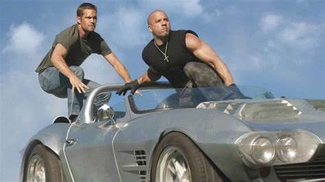 Top 10 Best Fast And Furious Scenes That We'll NEVER Forget!