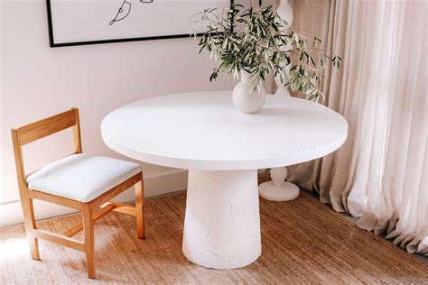 How to build a round pedestal table base - Builders Villa