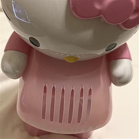 Hello Kitty Popcorn Maker - new - 13” inches... - Depop