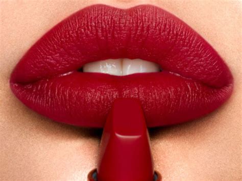Best Red Lipstick For Fair Skin: 10 Cult Favorites For Every Boss Lady - Haul of Fame