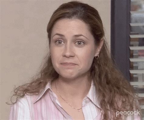 Pam Beesly GIFs - Find & Share on GIPHY