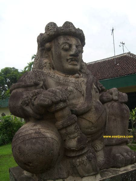 Candi Singosari Di Malang Yang Dibangun Sejak Tahun 1300