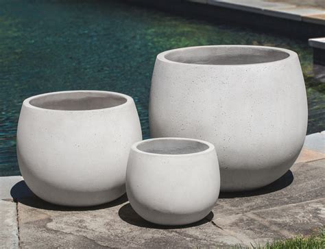 Large Round Minimalist Gray Concrete Planter Set - ML