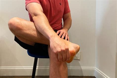 4 Plantar Fasciitis Stretches That Provide Heel Pain Relief | The Healthy