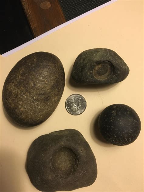 Indian stone artifacts? Found at different times on riverbed in the Midwest. : r/whatsthisrock