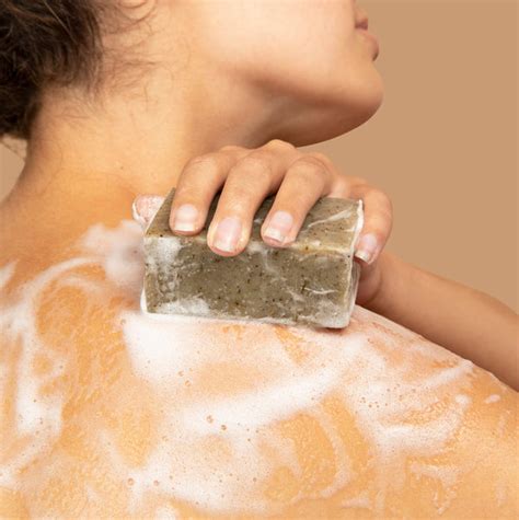 The Pros and Cons of Bar Soap - The Earthling Co.