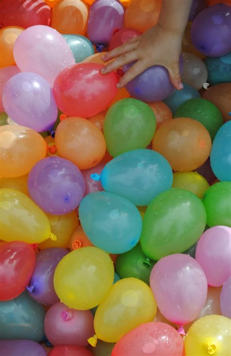 Gambar : balon, basah, makanan, warna, warna-warni, pencuci mulut ...