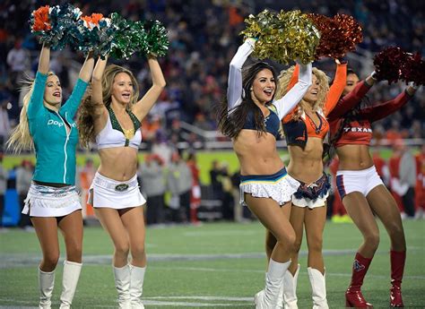 2017 Pro Bowl Cheerleaders - Sports Illustrated