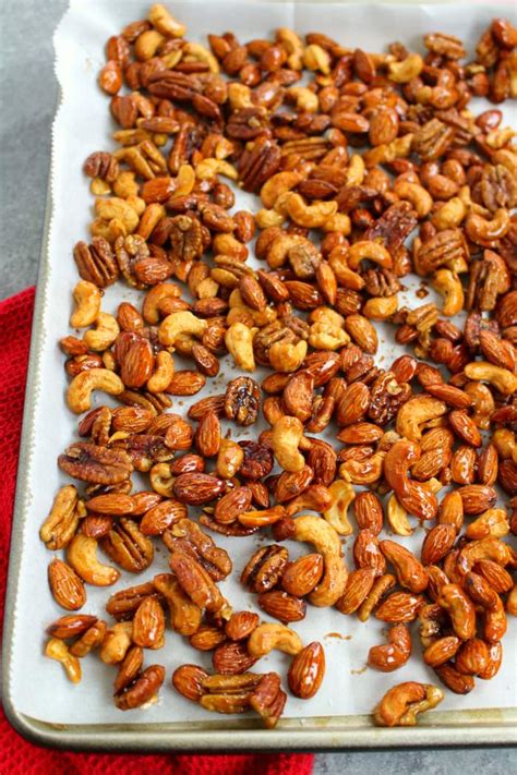 EASY Honey Roasted Mixed Nuts Recipe | Delightful E Made