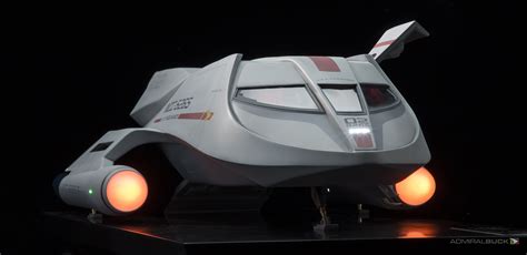 Javelin shuttlecraft starboard bow by Bill Krause | Star trek starships, Star trek ships, Star ...