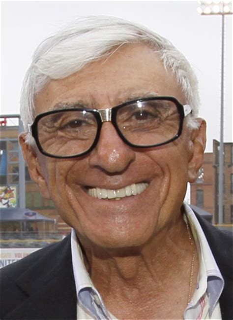 Jamie Farr Biography, Jamie Farr's Famous Quotes - Sualci Quotes 2019