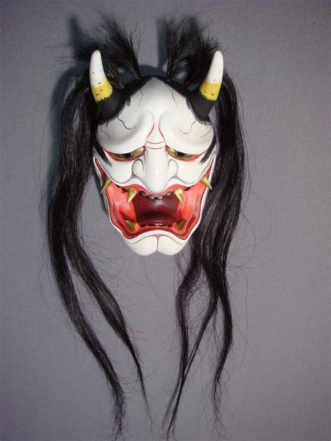 isimi hannya | Mascaras samurais, Mascaras