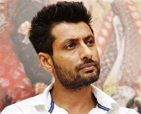 Indraneil Sengupta Height, Age, Girlfriend, Wife, Family, Biography ...