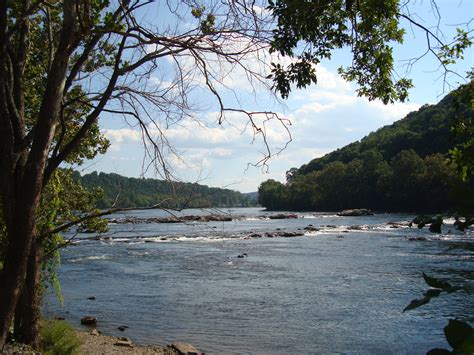File:New River Virginia.JPG - Wikimedia Commons