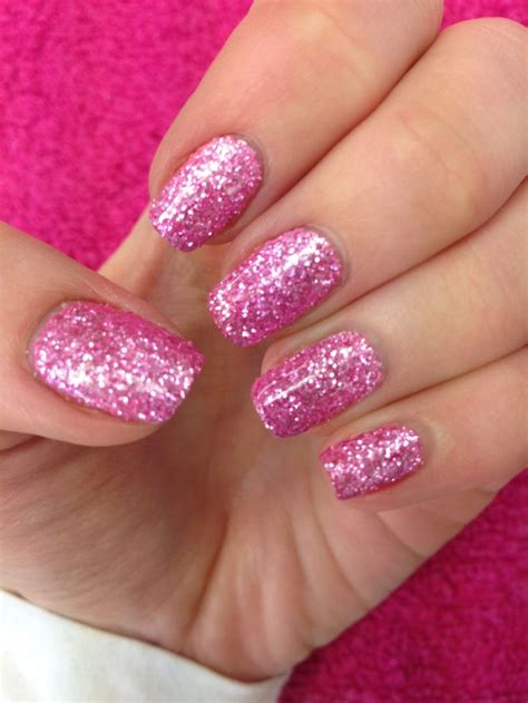 Pin by Sophie Fisher on Girls Fashion | Pink glitter nails, Nail ...