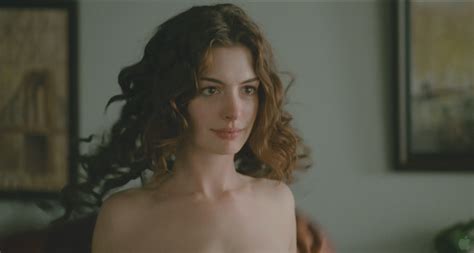 anne-hathaway-love-and-other-drugs-trailer-caps-11 - GotCeleb