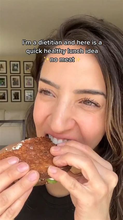 Balanced Lunch Idea for Busy Moms 🍞 [Video]