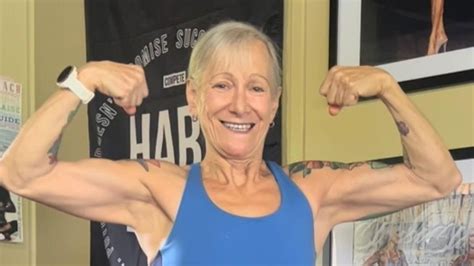 “I Had No Excuse”: Ripped at Age 61, Granny Takes Internet by Storm With Bodybuilding Journey ...