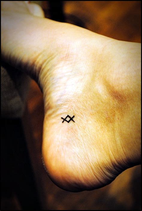 50 Best Small Tattoo Designs - Easy Tattoo Designs