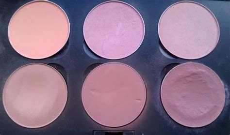 Beautiful Life as I know it: My Mac Blush Palette