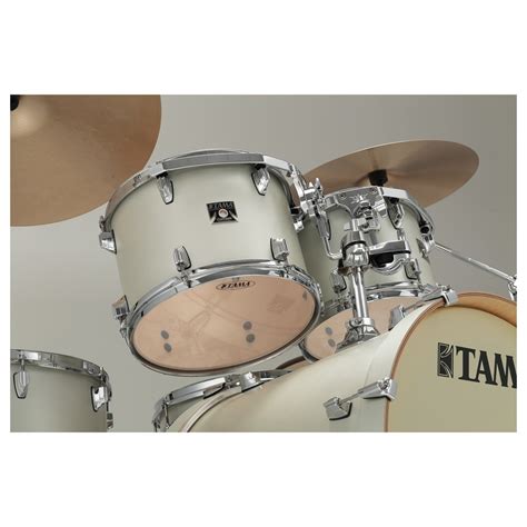 Tama Superstar Classic 20" 5pc Shell Pack, Satin Arctic Pearl at Gear4music