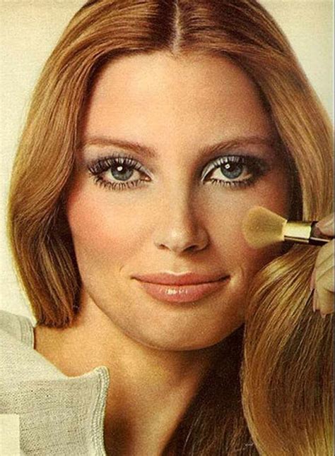 The 1970s Makeup Look - 5 key Points ... 70s Makeup Look, Vintage Makeup Looks, Vintage Beauty ...