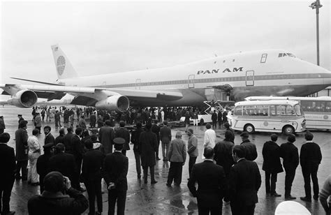 The jumbo jet is officially going extinct — here's a look at its glory days - Business Insider ...