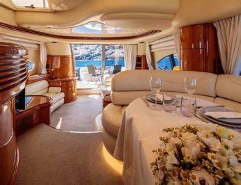 DREAM Yacht Photos - 21m Luxury Motor Yacht for Charter